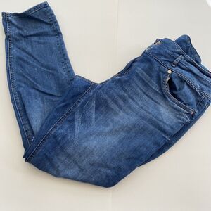 Dollhouse Women's size 18 Straight Leg Distressed